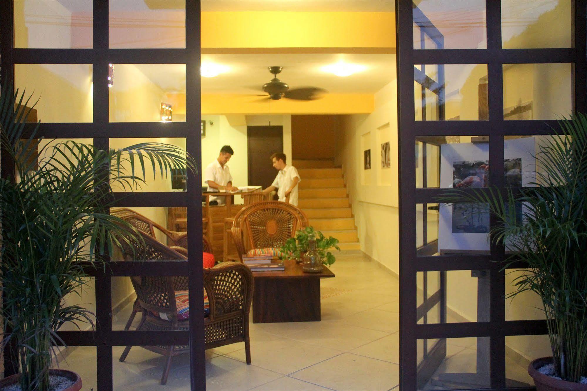 La Galeria By Bunik Hotel Playa del Carmen Exterior foto